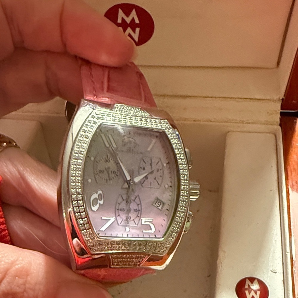 Women's Silver and Pink Watch authentic - Picture 3 of 10